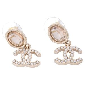 CHANEL GOLD PEARLY WHITE AND PINK EARRINGS (NE820) 2021